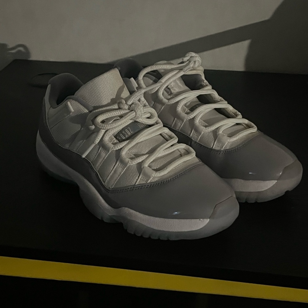 Jordan 11 Cement Grey